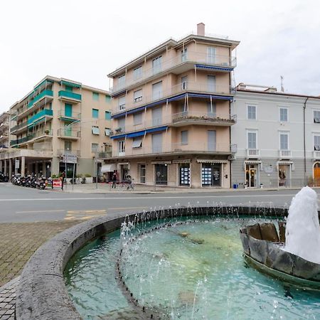 Joivy Apt For 4, Metres From Beach, In Sestri Levante Apartment Exterior photo